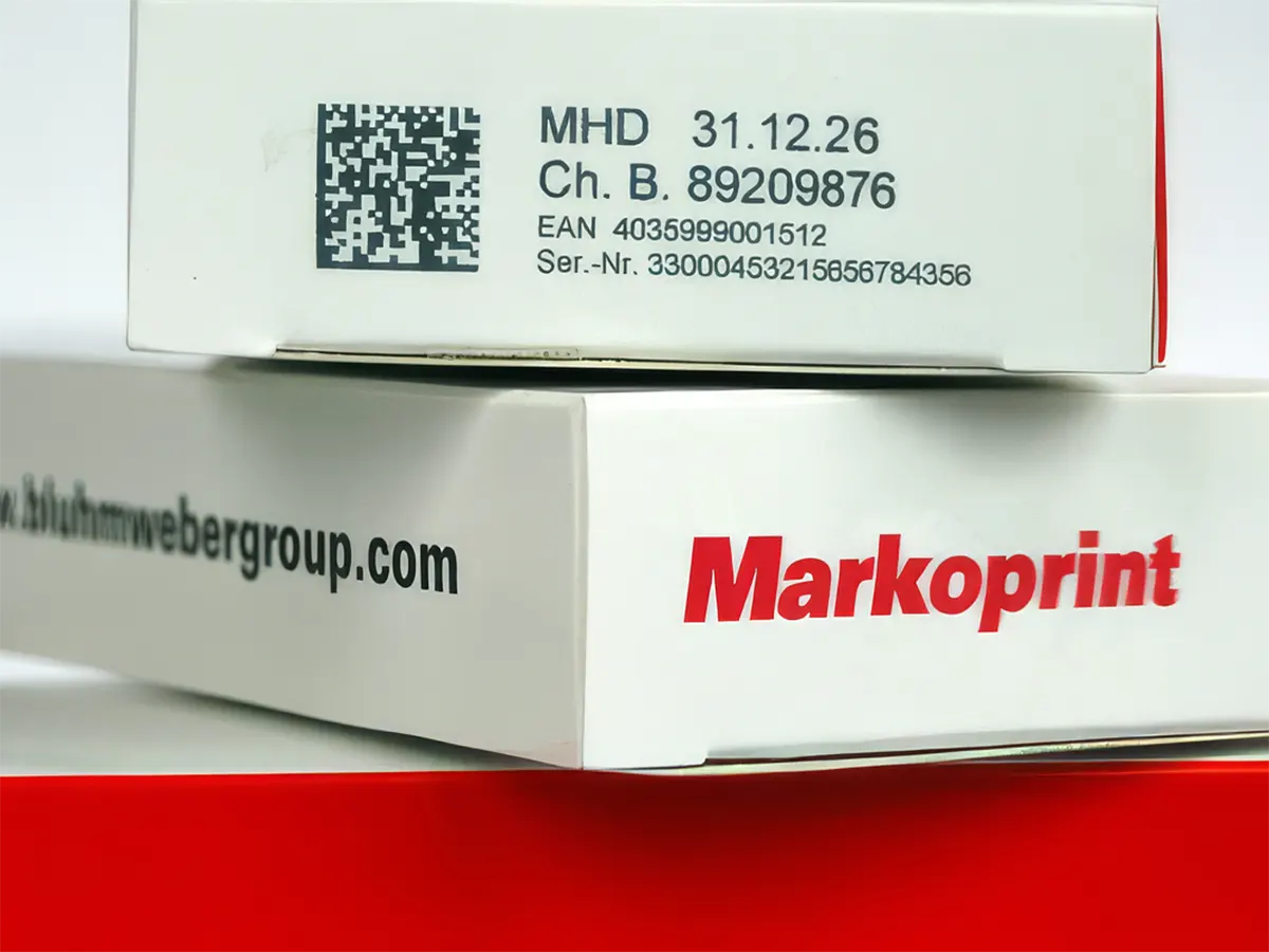 Маркировка фармкоробок DataMatrix-кодом и серийным номером принтером Markoprint